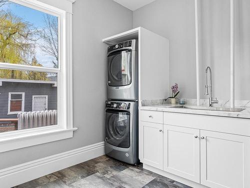 2326 Garcia Street, Merritt, BC - Indoor Photo Showing Laundry Room