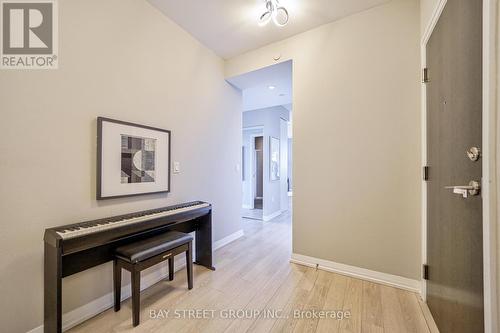 3405 - 55 Ann O'Reilly Road, Toronto, ON - Indoor Photo Showing Other Room