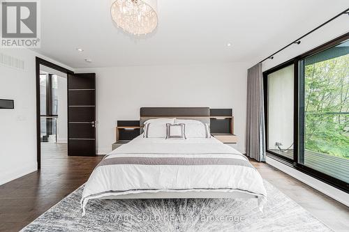 41 Chatfield Drive, Toronto, ON - Indoor Photo Showing Bedroom