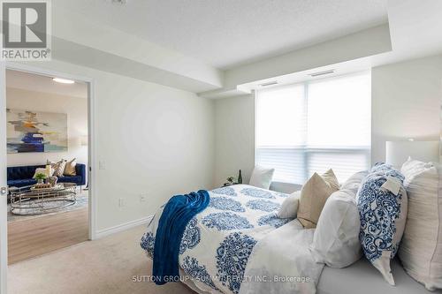 120 - 1 Falaise Road, Toronto, ON - Indoor Photo Showing Bedroom