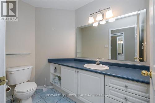77 Monique Crescent, Barrie, ON - Indoor Photo Showing Bathroom
