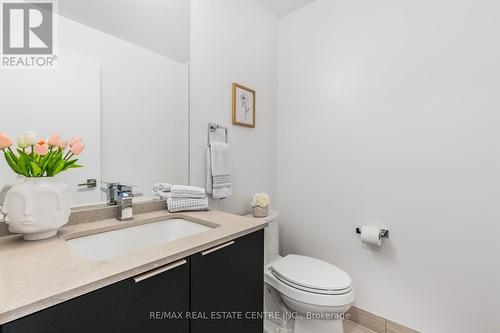 10 - 15 Brin Drive, Toronto, ON - Indoor Photo Showing Bathroom