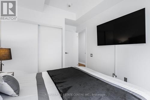 10 - 15 Brin Drive, Toronto, ON - Indoor Photo Showing Bedroom