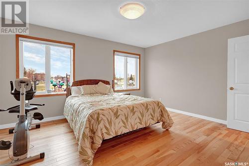 3152 Wimbledon Bay, Regina, SK - Indoor Photo Showing Bedroom