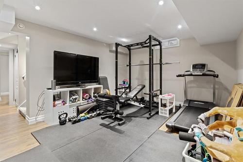 4182 Prudham Avenue, Burlington, ON - Indoor Photo Showing Gym Room
