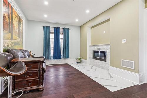 8 Bedford Street, Brantford, ON - Indoor Photo Showing Other Room With Fireplace