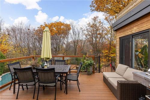 39 Hilts Drive, Stoney Creek, ON - Outdoor With Deck Patio Veranda With Exterior