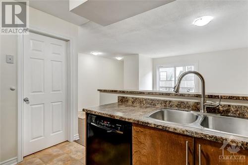 1250 Mcwatters Road Unit#58, Ottawa, ON - Indoor Photo Showing Kitchen With Double Sink