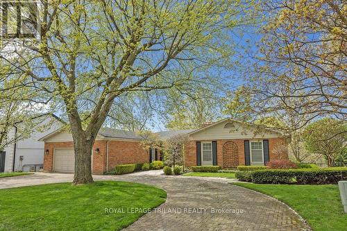 138 Hunt Club Drive, London, ON - Outdoor