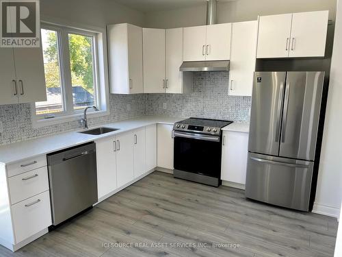 3 - 17 East Street, St. Catharines, ON - Indoor Photo Showing Kitchen With Stainless Steel Kitchen With Upgraded Kitchen