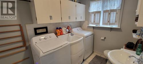 461 Creston Boulevard, Marystown, NL - Indoor Photo Showing Laundry Room