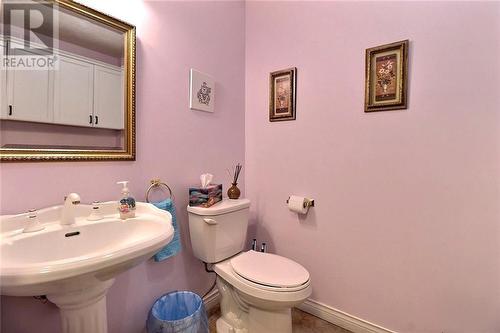 1047 Barachois, Dieppe, NB - Indoor Photo Showing Bathroom