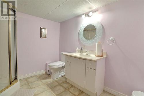 1047 Barachois, Dieppe, NB - Indoor Photo Showing Bathroom