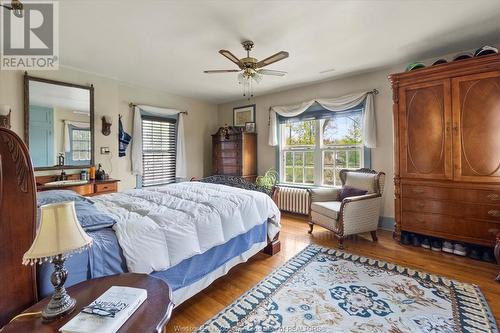 53 Laird Avenue South, Amherstburg, ON - Indoor Photo Showing Bedroom