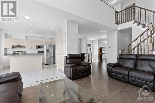 36 Hurdis Way, Carleton Place, ON - Indoor Photo Showing Living Room