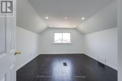 1632 Haig St, London, ON - Indoor Photo Showing Other Room