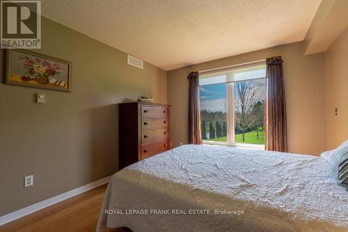 102 - 50 Rivermill Boulevard, Kawartha Lakes, ON - Indoor Photo Showing Bedroom