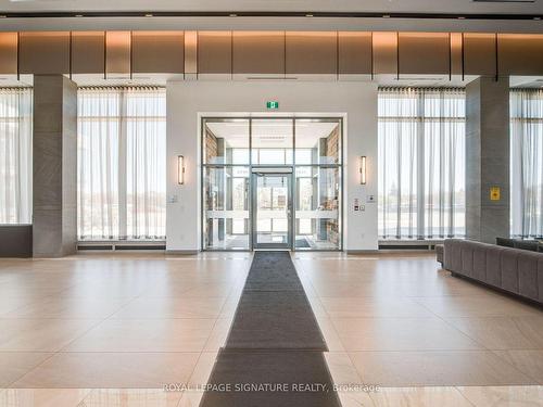 1808-4675 Metcalfe Ave, Mississauga, ON - Indoor