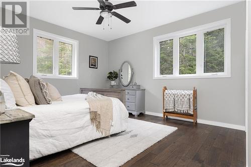 1305 Bellwood Acres Road, Lake Of Bays, ON - Indoor Photo Showing Bedroom