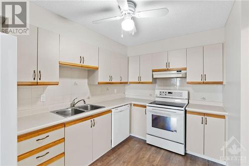 200 Lafontaine Avenue Unit#1602, Ottawa, ON - Indoor Photo Showing Kitchen With Double Sink