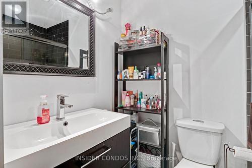 135 William Street, Toronto, ON - Indoor Photo Showing Bathroom