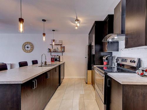 Cuisine - 568 Rue Du Mont-Brome, Granby, QC - Indoor Photo Showing Kitchen With Double Sink