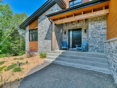 Exterior entrance - 75 Ch. Luna, Saint-Sauveur, QC - Outdoor