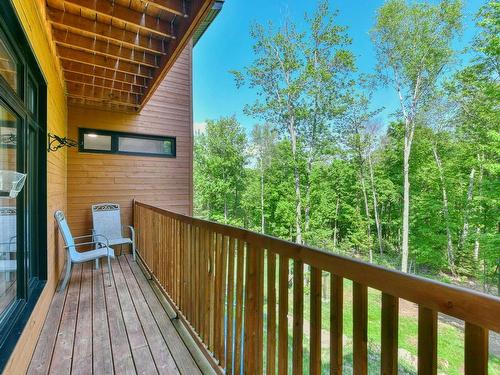 Balcony - 75 Ch. Luna, Saint-Sauveur, QC - Outdoor With Exterior