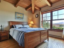 Master bedroom - 