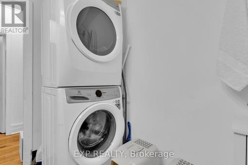 152 Terrace Hill Street, Brantford, ON - Indoor Photo Showing Laundry Room