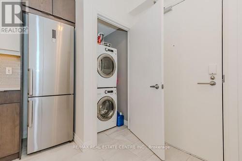 601 - 63 Arthur Street S, Guelph, ON - Indoor Photo Showing Laundry Room