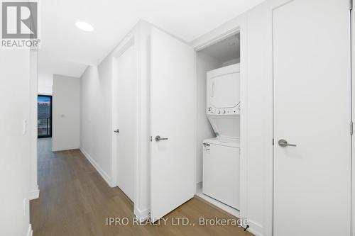 1401 - 1 Jarvis Street, Hamilton, ON - Indoor Photo Showing Laundry Room