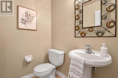 78 Cook Street, Kawartha Lakes, ON - Indoor Photo Showing Bathroom