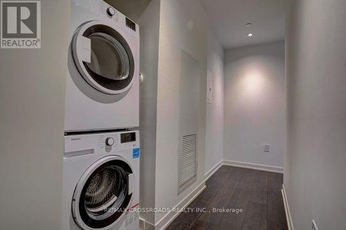 2807 - 20 Richardson Street, Toronto, ON - Indoor Photo Showing Laundry Room