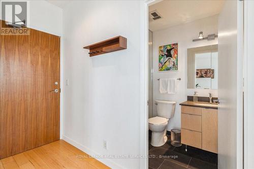 4102 - 33 Lombard Street, Toronto, ON - Indoor Photo Showing Bathroom