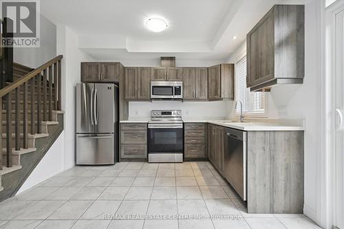 296 - 30 Times Square Avenue N, Hamilton, ON - Indoor Photo Showing Kitchen