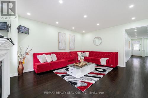 24 Spokanne Street N, Brampton, ON - Indoor Photo Showing Living Room