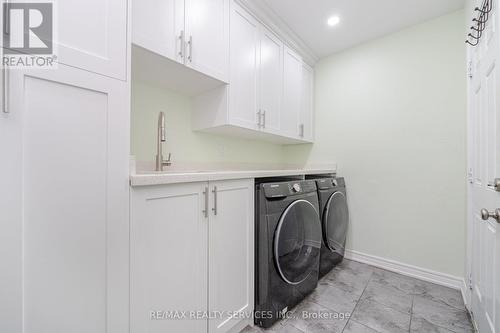 24 Spokanne Street N, Brampton, ON - Indoor Photo Showing Laundry Room