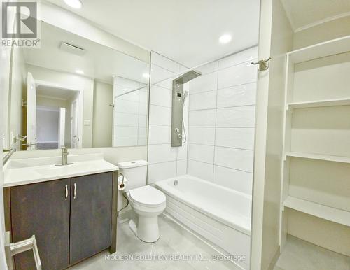211 - 600 Grenfell Drive, London, ON - Indoor Photo Showing Bathroom
