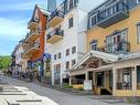 FaÃ§ade - 405-118 Ch. De Kandahar, Mont-Tremblant, QC  - Outdoor With Balcony With Facade 