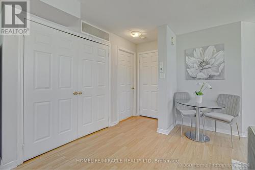 109 - 37 Four Winds Drive, Toronto, ON - Indoor Photo Showing Other Room