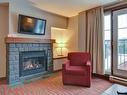 Salon - 274-161 Ch. Du Curé-Deslauriers, Mont-Tremblant, QC  - Indoor Photo Showing Living Room With Fireplace 