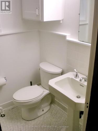 50 George Street, Toronto, ON - Indoor Photo Showing Bathroom