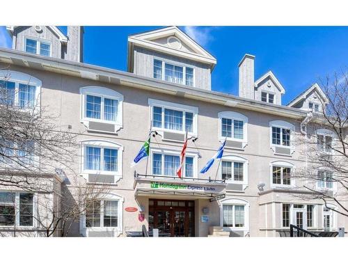 FaÃ§ade - 344-444-160 Ch. Du Curé-Deslauriers, Mont-Tremblant, QC - Outdoor With Facade