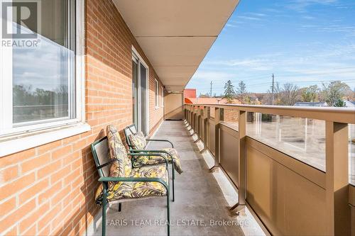 205 - 414 Blake Street, Barrie, ON - Outdoor With Balcony With Exterior