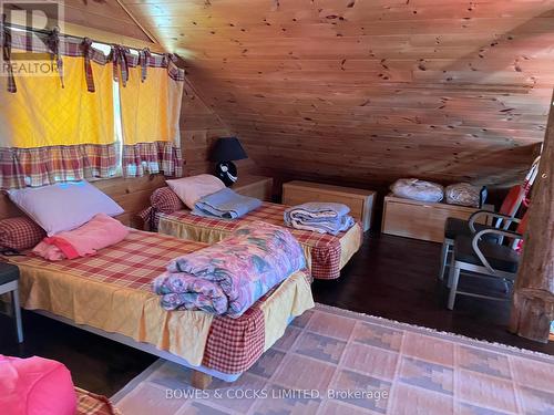 425 Nicol Island, Addington Highlands, ON - Indoor Photo Showing Bedroom