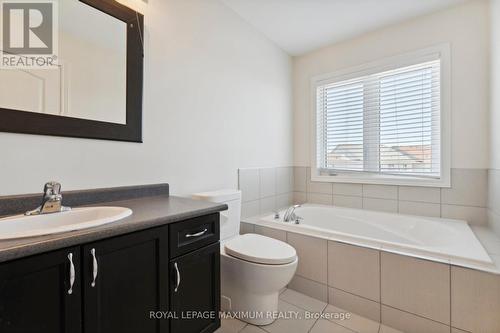 194 Greenwood Drive, Essa, ON - Indoor Photo Showing Bathroom