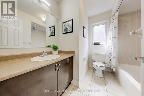 112 Catalpa Crescent, Vaughan, ON - Indoor Photo Showing Bathroom