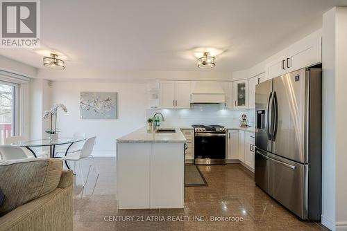 47 Rush Road, Aurora, ON - Indoor Photo Showing Kitchen With Stainless Steel Kitchen
