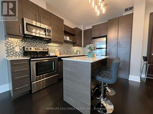 112 - 273 South Park Road, Markham, ON - Indoor Photo Showing Kitchen With Upgraded Kitchen